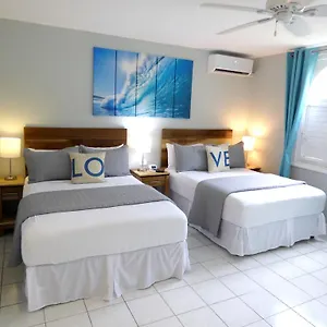 4 Ocho Rios